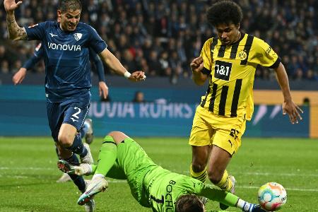 Nach zweijähriger Pause: Stegemann pfeift wieder BVB-Spiel Nach zweijähriger Pause: Stegemann pfeift wieder BVB-Spiel