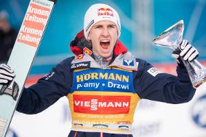 "Wahnsinn": Tschofenig gewinnt Tournee nach Nervenkrimi