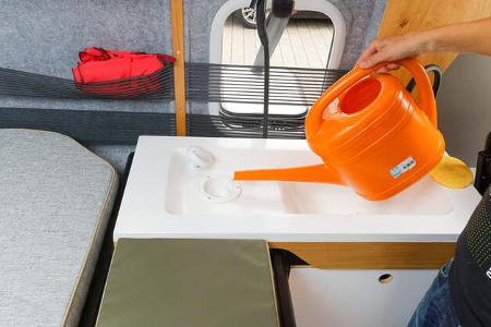 Rocket Camper Base, Zulauf