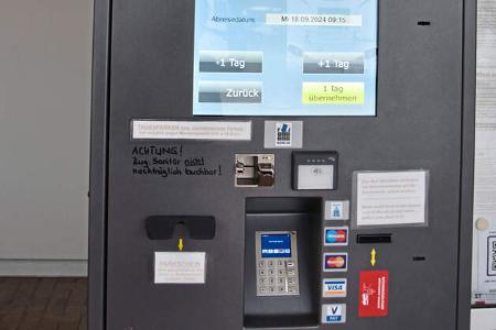 Kassenautomat, Wohnmobilpark Westhafen