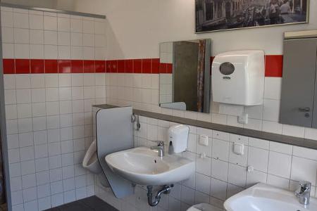 Sanitärtrakt, Wohnmobilpark Westhafen