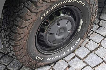 Wohnmobil Reifen Reperatur f Wohnmobil Reifen Reperatur f