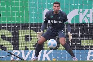 Hannover verlängert mit Zieler bis 2026