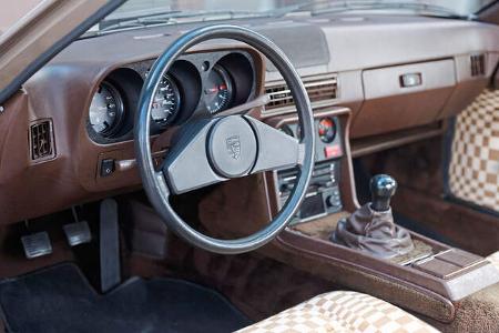 Porsche 924, Cockpit