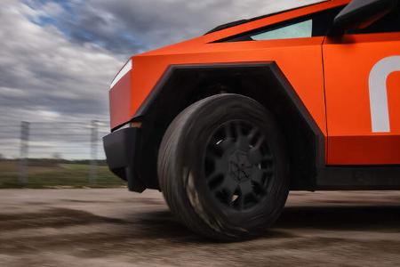 Tesla Cybertruck Fahrbericht