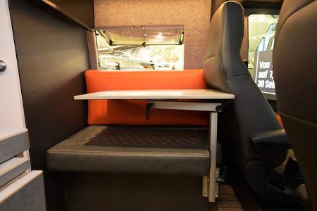 Starvan Rebel Campervan (2025) Sofa f