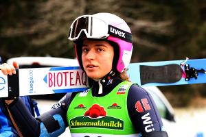 Kombiniererin Armbruster Zweite in Schonach