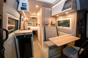 Neuer gasfreier Sprinter-Camper von Viica Vans