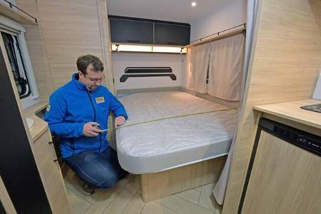 Bett, französisches Bett, Liegefläche
