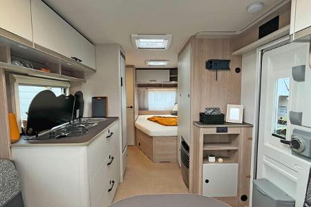Buerstner Averso & Premio Skyline