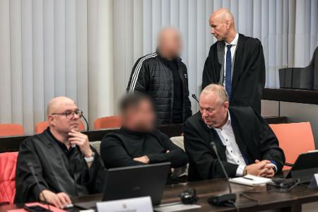 In Wuppertal wird der Prozess wegen eines Erpressungsversuchs gegen die Familie von Ex-Formel-1-Weltmeister Michael Schumacher fortgesetzt. (Archivfoto vom Prozessauftakt)