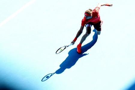 Zverev-Djokovic: Spannung am frühen deutschen Morgen Zverev-Djokovic: Spannung am frühen deutschen Morgen