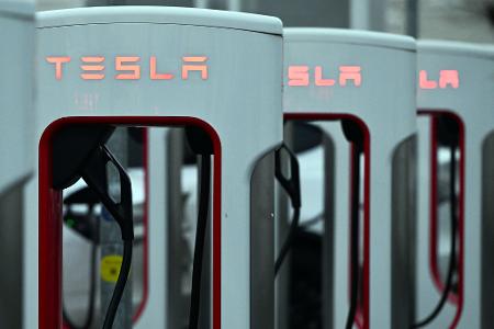 Tesla gilt als Vorreiter im Bereich E-Mobilität.