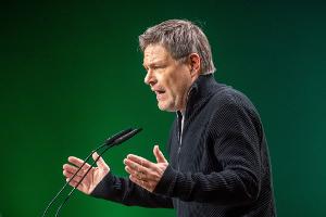 Hält "Brandmauer"? Merz grenzt sich in Anträgen von AfD ab