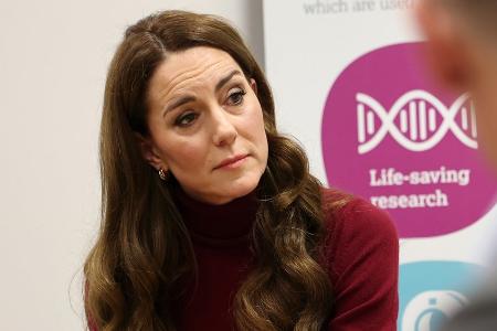 Holocaust-Gedenktag: Kate besucht zusammen mit William Zeremonie Holocaust-Gedenktag: Kate besucht zusammen mit William Zeremonie
