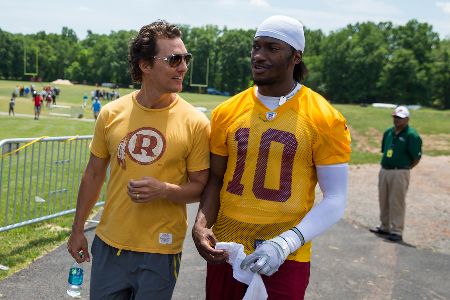 Matthew McConaughey beim Football
