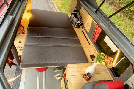 Flowcamper Fellschnute Campervan T6.1 Bett unten