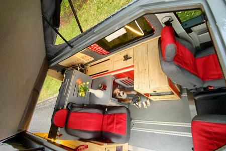 Flowcamper Fellschnute Campervan T6.1 Hunde Heck