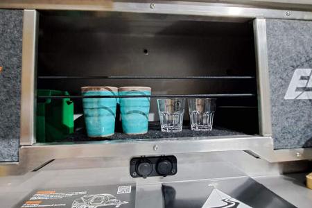 Edge Out Küchenschrank