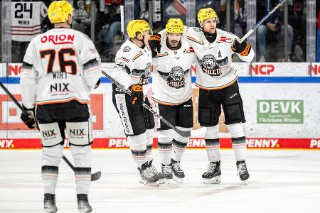 DEL: Löwen schlagen Grizzlys deutlich DEL: Löwen schlagen Grizzlys deutlich