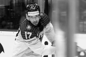 Krebsleiden: Eishockey-Nationalspieler Tobias Eder verstorben