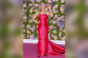 "Bridget Jones"-Premiere: Renée Zellweger glänzt in pinker Satinrobe