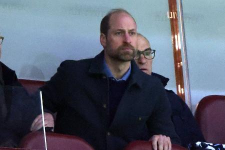 Celtic-Fans verhöhnen Prinz William im Stadion Celtic-Fans verhöhnen Prinz William im Stadion