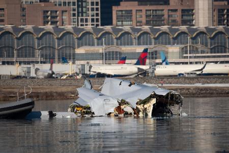 Die US-Luftfahrtbehörde nimmt die Hubschrauberrouten in Washington ins Visier. Die US-Luftfahrtbehörde nimmt die Hubschrauberrouten in Washington ins Visier.