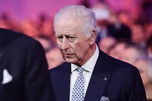 König Charles III. erschüttert über Flugzeugabsturz in Washington