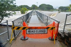 Rekord-Regen in Australien: Hochwasser lockt Krokodile an