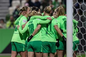 3:0 gegen Jena: Wolfsburg klettert auf Rang drei