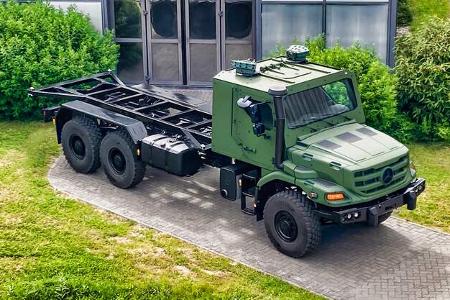 06/2024 Mercedes Zetros / Arocs / Unimog Messe Eurosatory Paris
