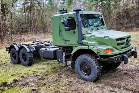 06/2024 Mercedes Zetros / Arocs / Unimog Messe Eurosatory Paris