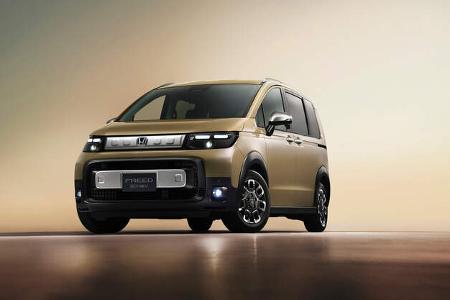 02/2025 Honda Freed Japan