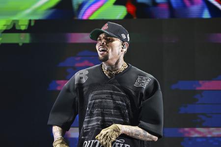 Ruf ist in Hollywood eben alles, und Chris Brown ist offenbar der Meinung, dass seiner mehr wert ist als der aller anderen Stars. Anders lässt es sich nicht erklären, dass der Rapper aktuell eine Klag ...