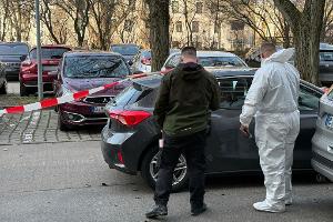 Mann tot und Ehefrau schwer verletzt - Enkel unter Verdacht