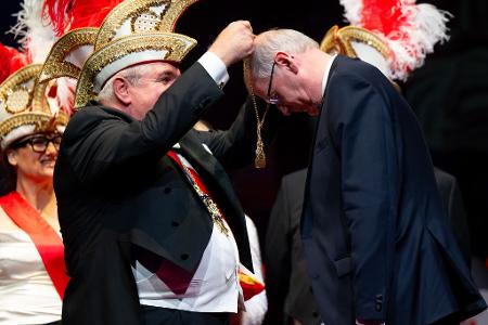 Günther Jauch ist jetzt Ordensträger.