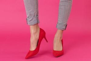 Cuffed Jeans: Die perfekte Hose für jeden Style