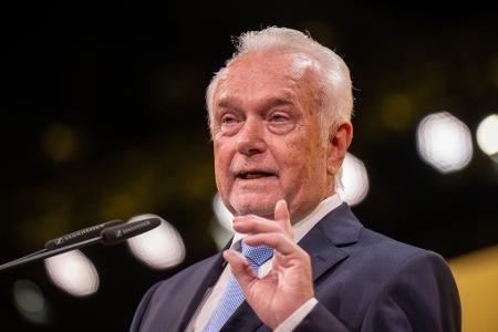 Kubicki wirbt um Stimmen von Unionswählern.