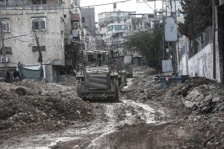 Die israelische Armee hat ihrer Militäroffensive auf das Flüchtlingsviertel Nur Schams bei Tulkarem ausgeweitet. (Foto-Archiv)