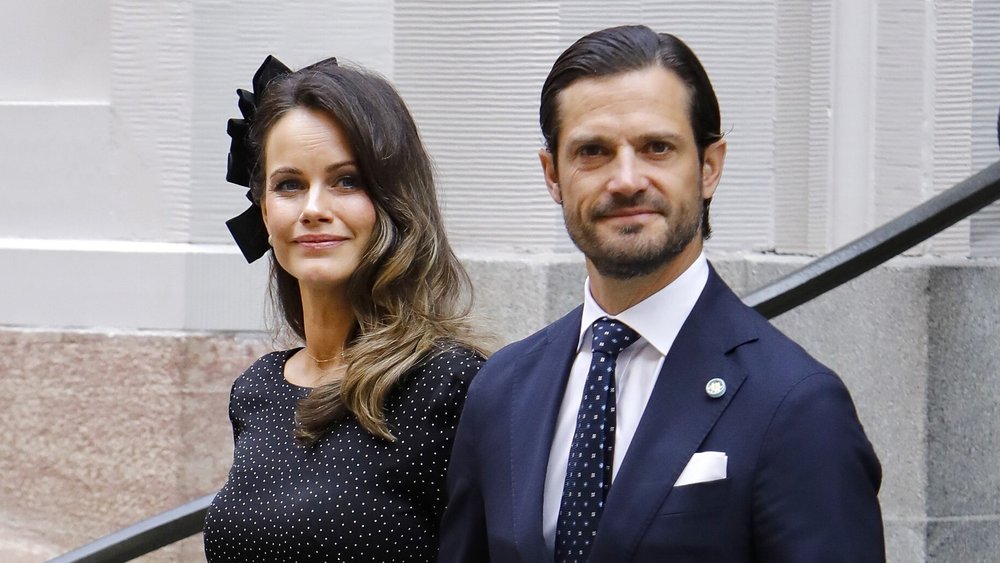 Sofia und Carl Philip von Schweden teilen erstes Foto ihrer Tochter