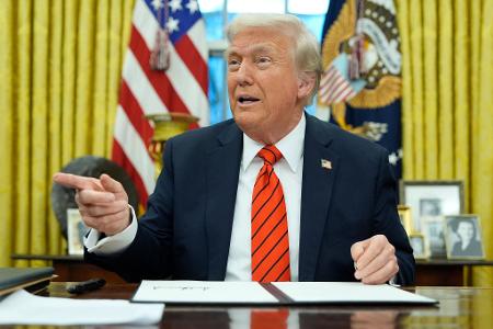 Der Republikaner will den Kurs auch hochoffiziell mit seiner Regierung durchsetzen. 