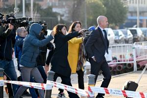 "Sie hat 'okay' gesagt": Rubiales rechtfertigt Skandal-Kuss