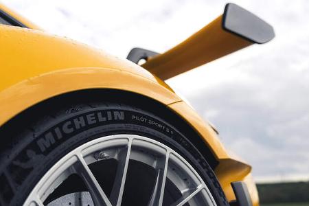 Porsche 911 992 GT3 RS mit Michelin Pilot Sport S5 Sportreifen