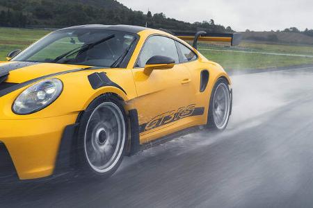 Porsche 911 992 GT3 RS mit Michelin Pilot Sport S5 Sportreifen