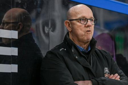 Löwen Frankfurt verlängern Vertrag mit Trainer Rowe Löwen Frankfurt verlängern Vertrag mit Trainer Rowe
