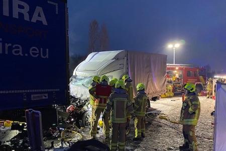 Das Bildmaterial ist unter Nennung der Bildquelle Das Bildmaterial ist unter Nennung der Bildquelle