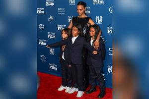 Familiensache: Zoe Saldana mit ihren Söhnen auf dem roten Teppich