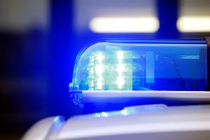 Exhibitionist zeigt sich vor zwei 10-jährigen Mädchen - Ratingen - 2502055