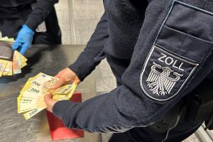 Internationale Barmittelkontrolloperation "BELENOS II" / Sicherstellung von 1,6 Millionen Euro nicht angemeldetem Bargeld